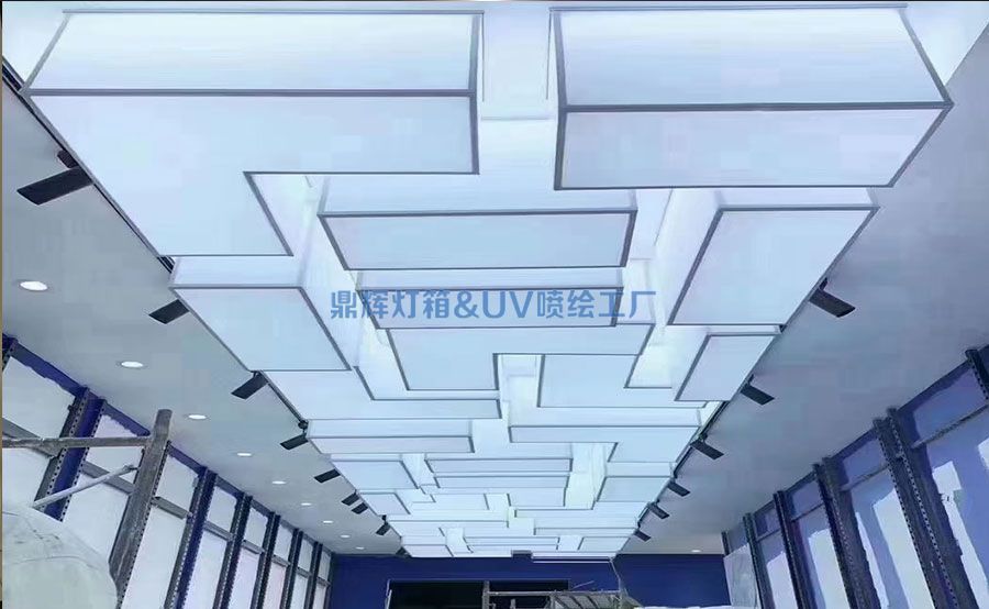 軟膜天花